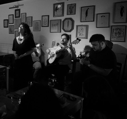 Fado Tropical capa
