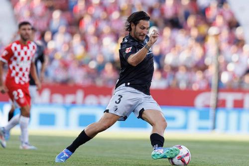 MROGOWSKI_gironaosasuna2425-04